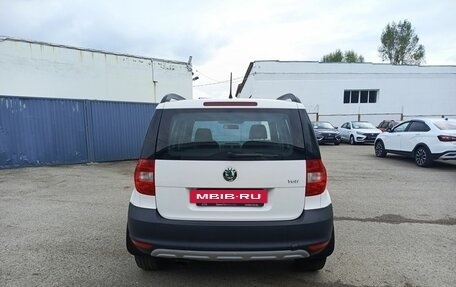 Skoda Yeti I рестайлинг, 2012 год, 875 000 рублей, 7 фотография