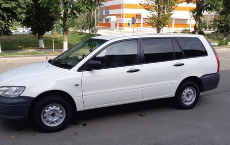 Mitsubishi Lancer Cargo CS2V, 2003 год, 350 000 рублей, 1 фотография