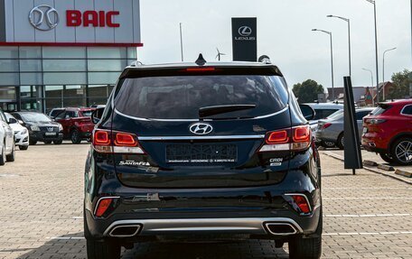 Hyundai Santa Fe III рестайлинг, 2017 год, 1 795 000 рублей, 5 фотография