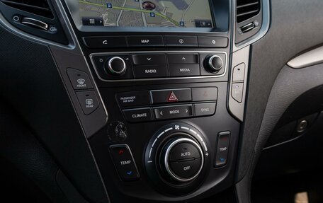 Hyundai Santa Fe III рестайлинг, 2017 год, 1 795 000 рублей, 20 фотография