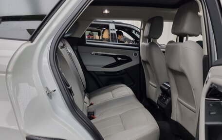 Land Rover Range Rover Evoque II, 2019 год, 3 266 244 рублей, 20 фотография