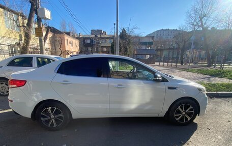 KIA Rio III рестайлинг, 2016 год, 900 000 рублей, 3 фотография