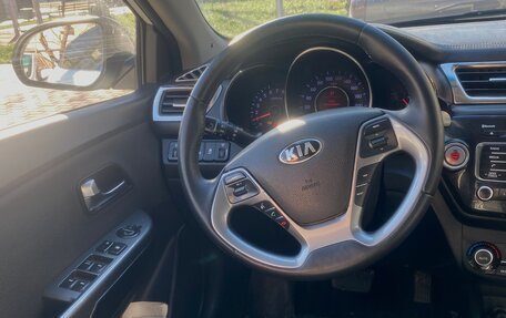 KIA Rio III рестайлинг, 2016 год, 900 000 рублей, 10 фотография