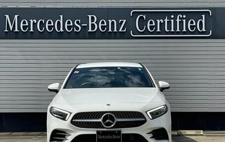 Mercedes-Benz A-Класс, 2022 год, 2 100 000 рублей, 3 фотография