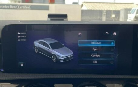 Mercedes-Benz A-Класс, 2022 год, 2 100 000 рублей, 15 фотография