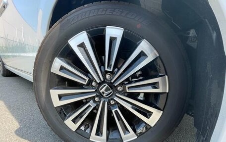 Honda Stepwgn, 2022 год, 2 099 000 рублей, 31 фотография