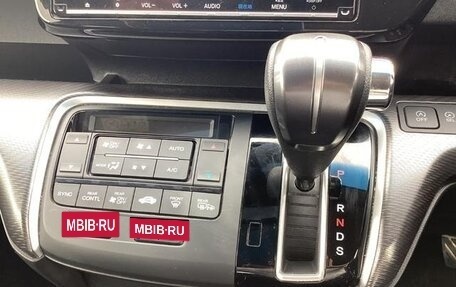 Honda Stepwgn IV, 2022 год, 1 924 000 рублей, 11 фотография