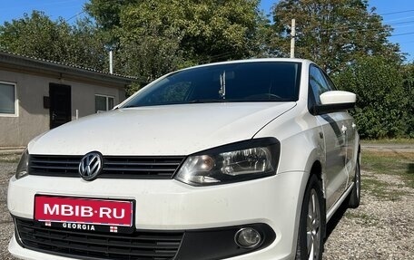 Volkswagen Polo VI (EU Market), 2012 год, 650 000 рублей, 1 фотография