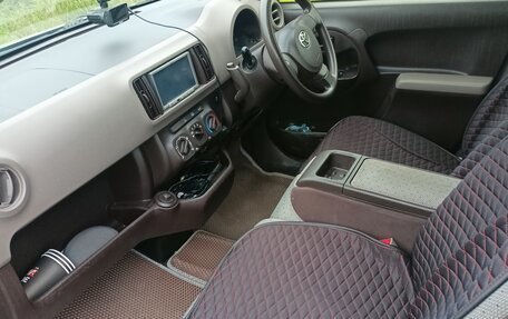 Toyota Passo III, 2015 год, 800 000 рублей, 6 фотография