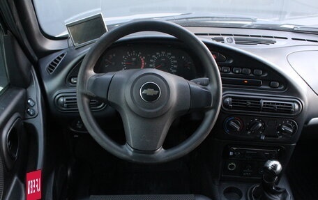 Chevrolet Niva I рестайлинг, 2012 год, 470 000 рублей, 10 фотография