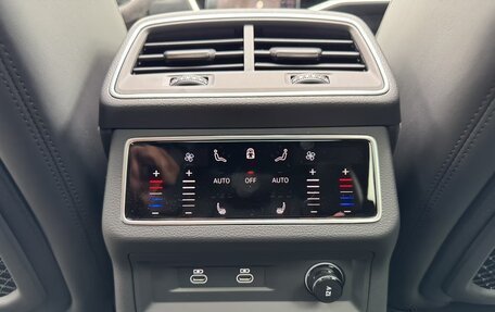 Audi RS 6, 2025 год, 17 800 000 рублей, 25 фотография
