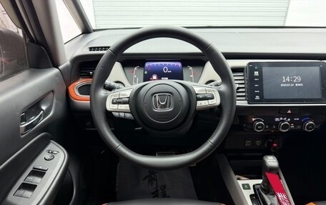 Honda Fit, 2021 год, 1 450 000 рублей, 25 фотография