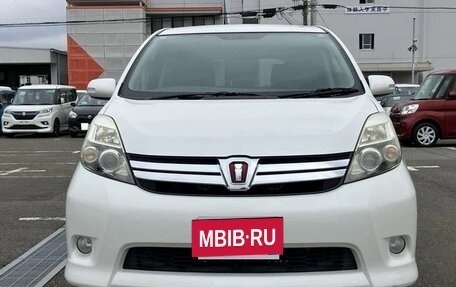 Toyota ISis I, 2017 год, 9 фотография