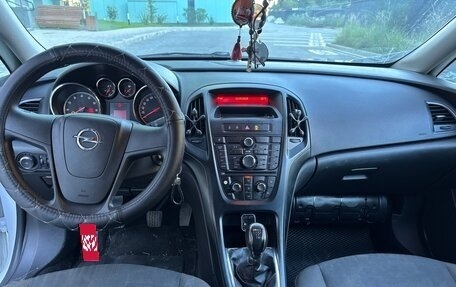 Opel Astra J, 2009 год, 680 000 рублей, 6 фотография