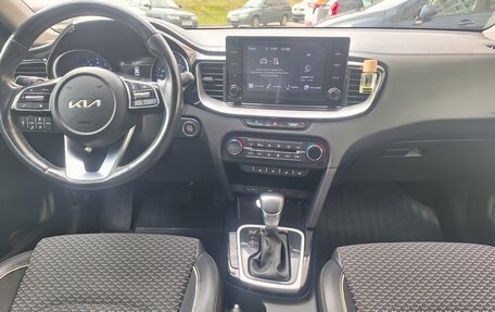 KIA cee'd III, 2022 год, 1 850 000 рублей, 9 фотография
