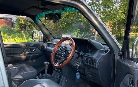 Mitsubishi Pajero III рестайлинг, 1995 год, 880 000 рублей, 11 фотография