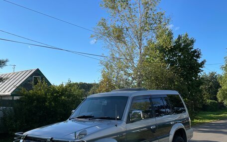 Mitsubishi Pajero III рестайлинг, 1995 год, 880 000 рублей, 3 фотография