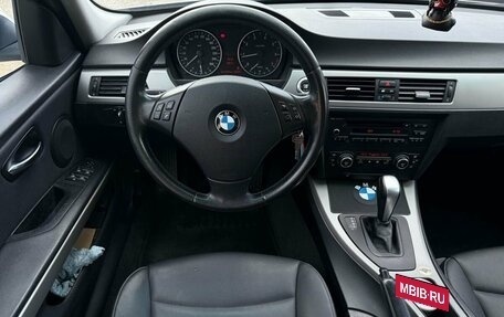 BMW 3 серия, 2007 год, 900 000 рублей, 15 фотография