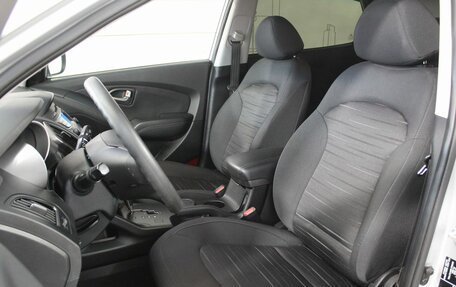 Hyundai ix35 I рестайлинг, 2015 год, 1 750 000 рублей, 13 фотография