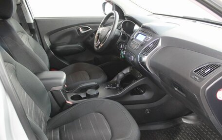 Hyundai ix35 I рестайлинг, 2015 год, 1 750 000 рублей, 18 фотография