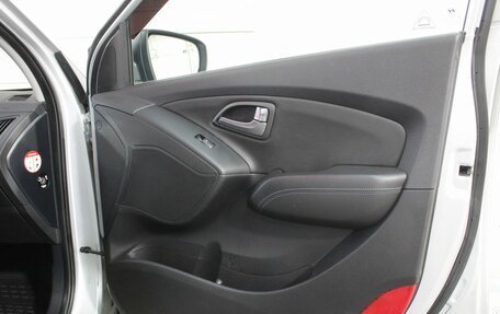 Hyundai ix35 I рестайлинг, 2015 год, 1 750 000 рублей, 27 фотография