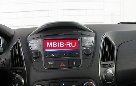 Hyundai ix35 I рестайлинг, 2015 год, 1 750 000 рублей, 28 фотография