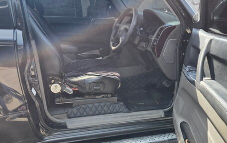 Mitsubishi Pajero III рестайлинг, 2003 год, 1 500 000 рублей, 10 фотография