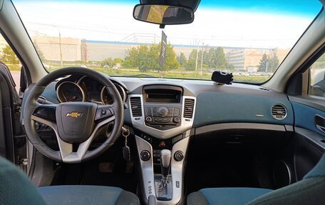 Chevrolet Cruze II, 2011 год, 650 000 рублей, 7 фотография