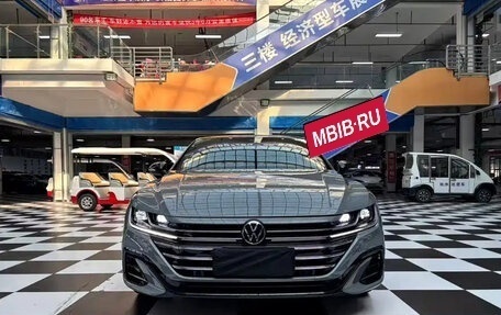 Volkswagen Passat CC, 2021 год, 1 989 000 рублей, 2 фотография