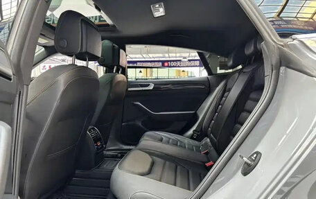 Volkswagen Passat CC, 2021 год, 1 989 000 рублей, 15 фотография