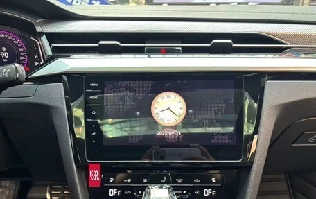 Volkswagen Passat CC, 2021 год, 1 989 000 рублей, 16 фотография