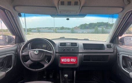 Skoda Fabia II, 2010 год, 350 000 рублей, 15 фотография