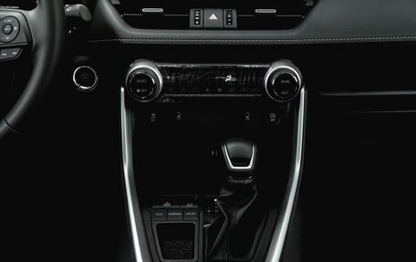 Toyota RAV4, 2025 год, 4 400 000 рублей, 21 фотография