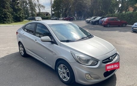 Hyundai Solaris II рестайлинг, 2011 год, 645 000 рублей, 6 фотография