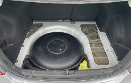 Hyundai Solaris II рестайлинг, 2011 год, 645 000 рублей, 15 фотография