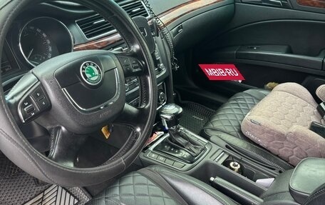 Skoda Superb III рестайлинг, 2009 год, 825 000 рублей, 5 фотография