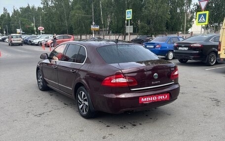 Skoda Superb III рестайлинг, 2009 год, 825 000 рублей, 11 фотография
