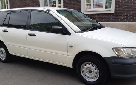 Mitsubishi Lancer Cargo CS2V, 2003 год, 350 000 рублей, 13 фотография