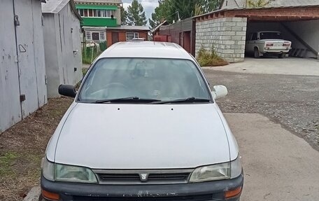 Toyota Sprinter VIII (E110), 2000 год, 300 000 рублей, 4 фотография