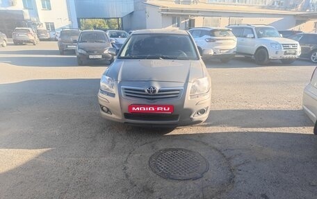 Toyota Avensis III рестайлинг, 2006 год, 450 000 рублей, 1 фотография