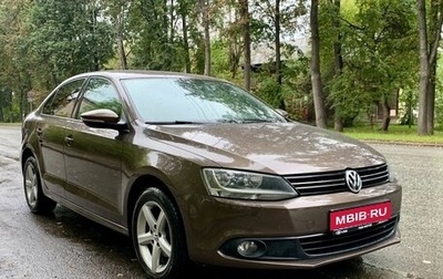 Volkswagen Jetta VI, 2012 год, 999 000 рублей, 1 фотография