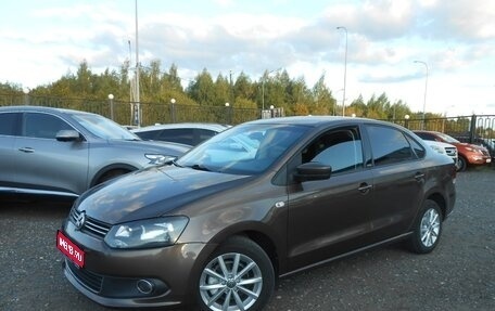 Volkswagen Polo VI (EU Market), 2015 год, 950 000 рублей, 1 фотография