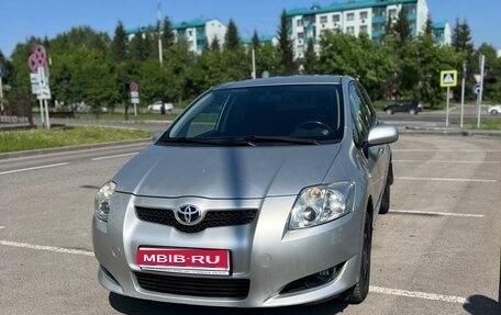 Toyota Auris II, 2007 год, 680 000 рублей, 1 фотография