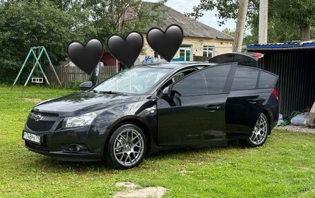 Chevrolet Cruze II, 2009 год, 730 000 рублей, 24 фотография