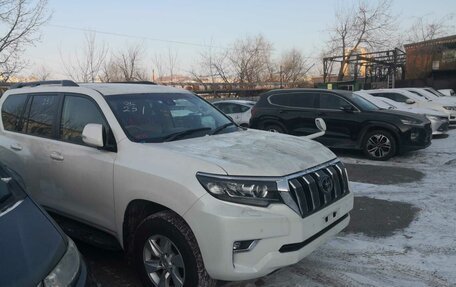 Toyota Land Cruiser Prado 150 рестайлинг 2, 2018 год, 4 200 000 рублей, 11 фотография