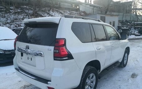 Toyota Land Cruiser Prado 150 рестайлинг 2, 2018 год, 4 200 000 рублей, 12 фотография