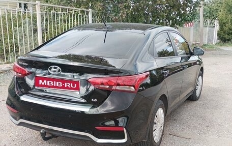 Hyundai Solaris II рестайлинг, 2017 год, 1 115 000 рублей, 1 фотография