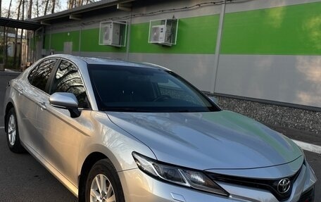 Toyota Camry, 2019 год, 2 630 000 рублей, 4 фотография