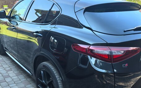 Alfa Romeo Stelvio, 2021 год, 2 900 000 рублей, 8 фотография