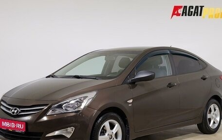 Hyundai Solaris II рестайлинг, 2015 год, 890 000 рублей, 1 фотография